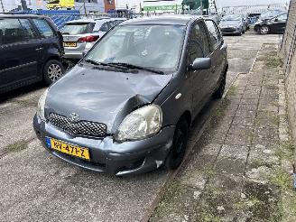 Toyota Yaris 1.3 VVT-I  TERRA picture 5