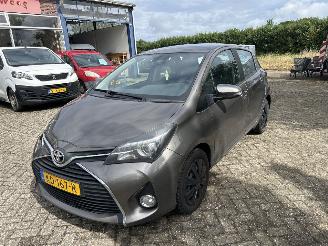 škoda osobní automobily Toyota Yaris 1.3 VVT-I TREND 2016/8