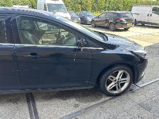 Ford Focus 1.5 TITANIUM picture 7