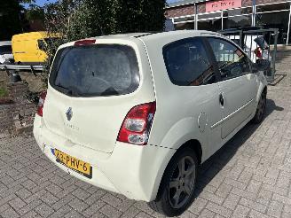 Renault Twingo 1.2 16 V DYNAMIQUE picture 2