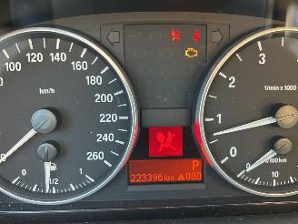 BMW 3-serie 318 I picture 10