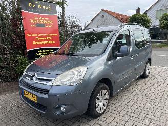 skadebil auto Citroën Berlingo 1.6 VTI MULTISPACE 2011/8