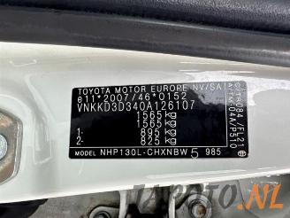 Toyota Yaris Yaris III (P13), Hatchback, 2010 / 2020 1.5 16V Hybrid picture 18