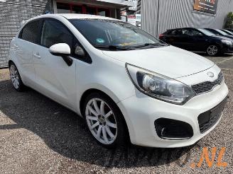 Kia Rio Rio III (UB), Hatchback, 2011 / 2017 1.1 CRDi VGT 12V picture 7