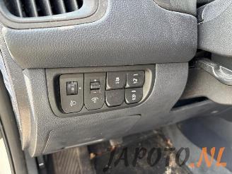 Kia Rio Rio III (UB), Hatchback, 2011 / 2017 1.1 CRDi VGT 12V picture 10