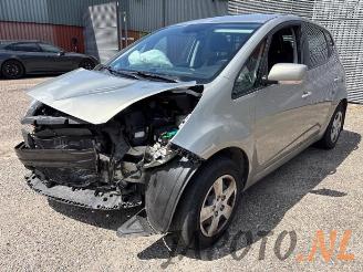 Salvage car Kia Venga Venga, MPV, 2010 / 2019 1.4 CVVT 16V 2014/11