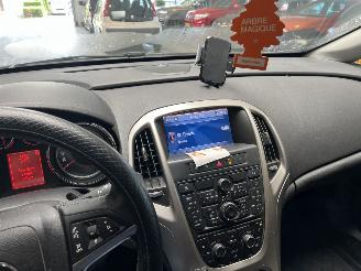 Opel Astra 1.4 Turbo Edition picture 21