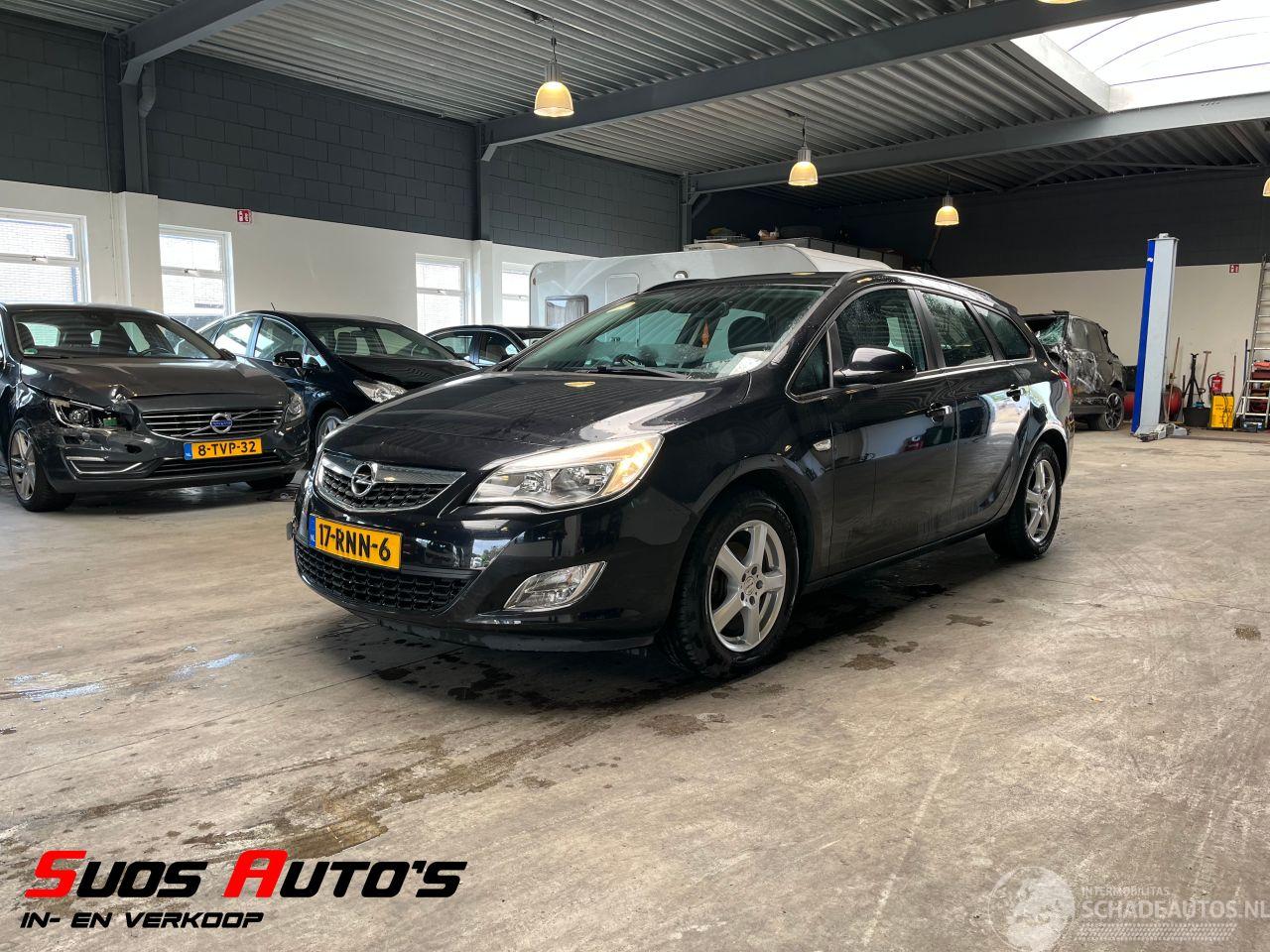 Opel Astra 1.4 Turbo Edition