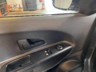 Kia Cee d 1.4 CVVT Navigator Plus Pack NL NAP! picture 19