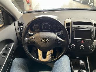 Kia Cee d 1.4 CVVT Navigator Plus Pack NL NAP! picture 20