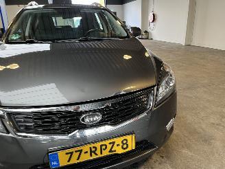 Kia Cee d 1.4 CVVT Navigator Plus Pack NL NAP! picture 9