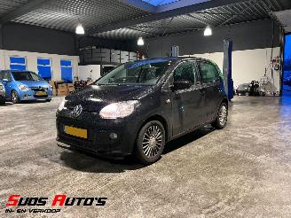 skadebil auto Volkswagen Up! 1.0 high up! BlueMotion NL NAP! 2014/10