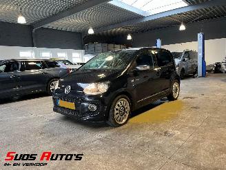 damaged passenger cars Volkswagen Up! 1.0 high up! BlueMotion NAP! 2013/6