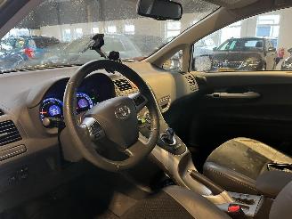 Toyota Auris 1.8 Full Hybrid Executive 44.000 NAP! picture 19