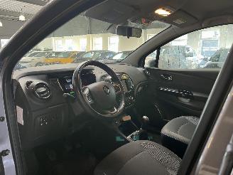 Renault Captur 0.9 TCe Dynamique NAP! picture 15