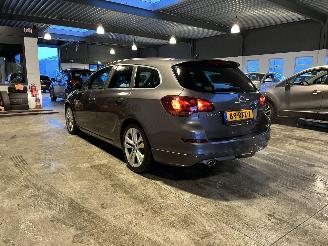 Opel Astra Sports Tourer 1.4 Turbo Sport picture 3