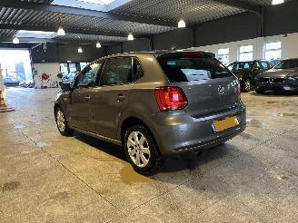 Volkswagen Polo 1.2 TSI Highline Automaat! picture 3