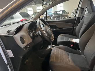 Toyota Yaris 1.3 VVT-i Style Automaat! picture 16