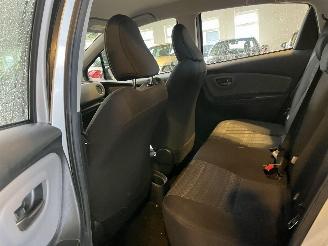 Toyota Yaris 1.3 VVT-i Style Automaat! picture 13