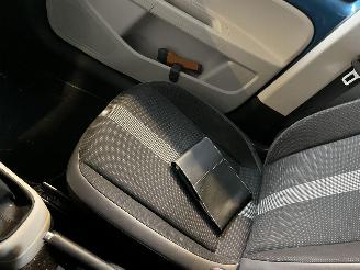 Volkswagen Up! 1.0 BMT move up! picture 24