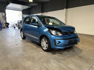 Volkswagen Up! 1.0 BMT move up! picture 7