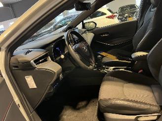 Toyota Corolla Touring Sports 2.0 Hybrid 106.000 NAP! picture 18