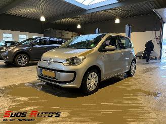 Auto incidentate Volkswagen Up! 1.0 move up! 2014/8