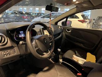 Renault Clio 0.9 TCe Limited 139.000 NAP! picture 18