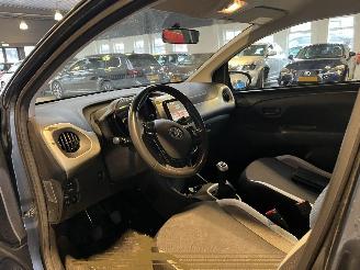 Toyota Aygo 1.0 VVT-i x-play NAP! picture 13