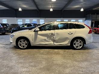 Volvo V-60 2.4 D5 Twin Engine Special Edition picture 2