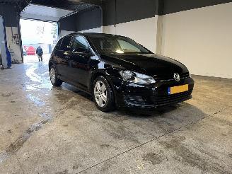 Volkswagen Golf 1.2 TSI Trendline picture 7