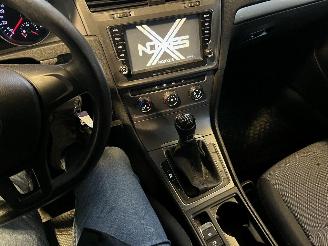 Volkswagen Golf 1.2 TSI Trendline picture 22