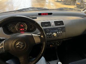 Suzuki Swift 1.5 Exclusive NAP! picture 20