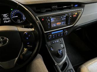 Toyota Auris Sports 1.8 Hybrid Lease Pro picture 23