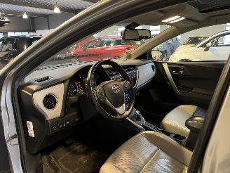 Toyota Auris Sports 1.8 Hybrid Lease Pro picture 16