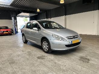 Peugeot 307 1.6-16V XS Premium picture 7