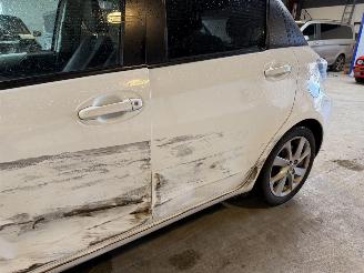 Toyota Yaris 1.5 Full Hybrid Dynamic 105.000 NAP! picture 12