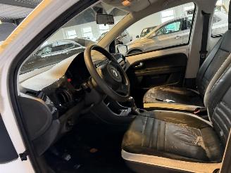 Volkswagen Up! 1.0 cheer up! BlueMotion NAP! picture 14