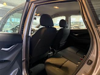 Hyundai Ix20 1.6i i-Vision 103.000 Automaat picture 14