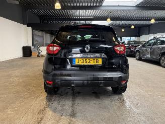 Renault Captur 1.2 TCe Dynamique picture 4