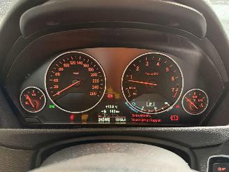 BMW 3-serie 320i Executive picture 25