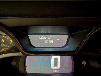 Renault Captur 0.9 TCe Dynamique picture 25