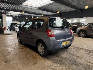 Renault Twingo 1.2-16V Dynamique picture 3