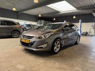 Voiture accidenté Hyundai I-40 1.6 GDI Blue Business Edition 2013/5