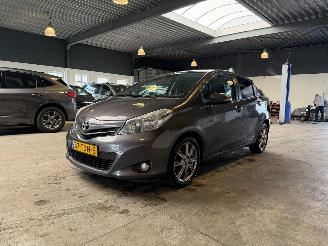 Vaurioauto  passenger cars Toyota Yaris 1.3 VVT-i Dynamic 2012/1