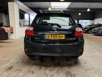 Avarii autoturisme Toyota Auris 1.8 Full Hybrid Dynamic 2012/2