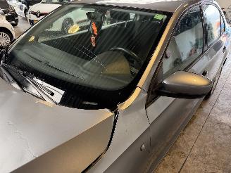 Skoda Rapid 1.2 TSI Greentech Ambition picture 14