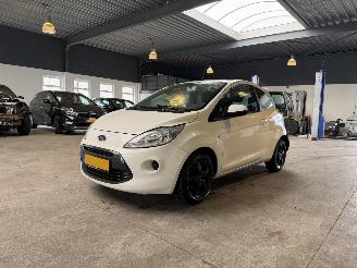 krockskadad bil auto Ford Ka 1.2 Champions Edition S/S 2012/11