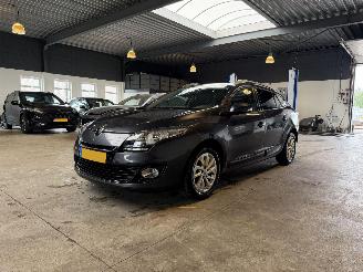 krockskadad bil auto Renault Mégane 1.2 TCe 2013/9