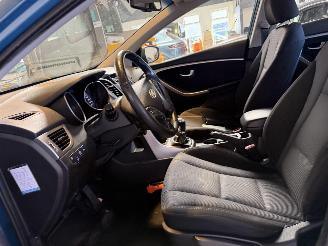 Hyundai I-30 1.6 GDI i-Vision picture 15